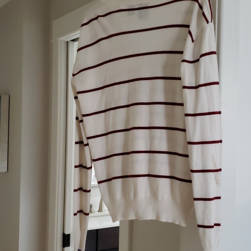 Sweater - Picture 2 of 3